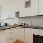 Shortstaypoland Zdziechowskiego Apartment