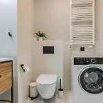 Apartment Shortstaypoland Zdziechowskiego