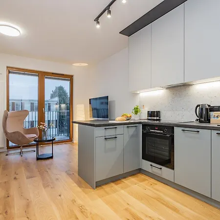 Apartment Shortstaypoland Zdziechowskiego