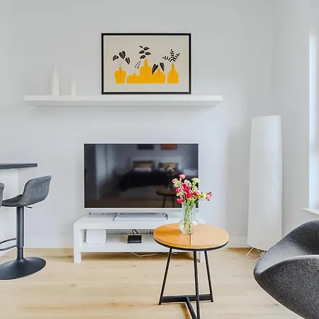Shortstaypoland Zdziechowskiego Apartment Warsaw