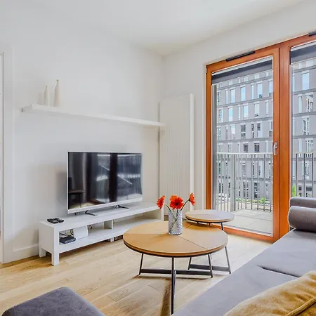 Shortstaypoland Zdziechowskiego דירה *