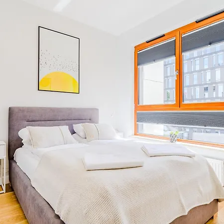 Shortstaypoland Zdziechowskiego Apartman