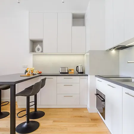 Apartman Shortstaypoland Zdziechowskiego Varsó
