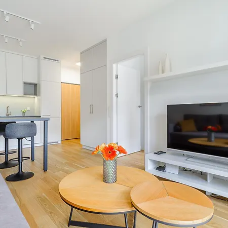 Daire Shortstaypoland Zdziechowskiego Varşova