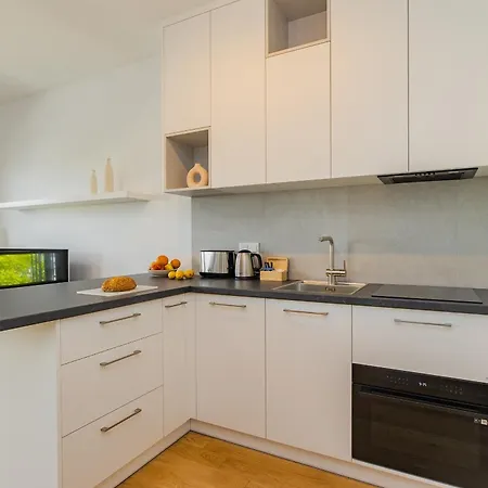 Shortstaypoland Zdziechowskiego Varsavia