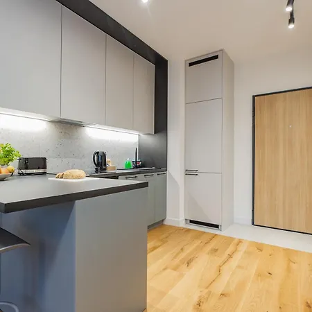 Daire Shortstaypoland Zdziechowskiego *